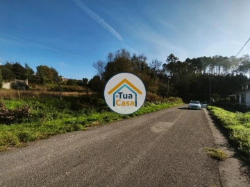 Terreno para Venda em Pinheiro da Bemposta, Travanca e Palmaz