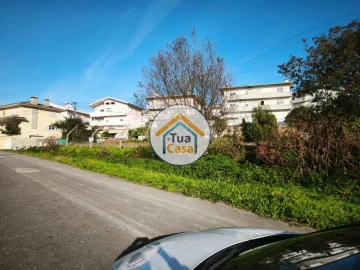 Terreno para Venda em Pinheiro da Bemposta, Travanca e Palmaz