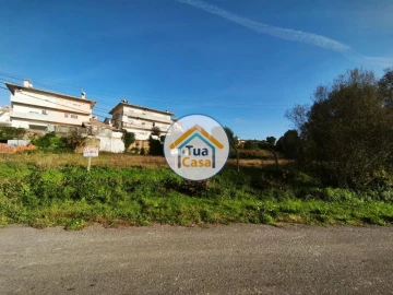 Terreno para Venda em Pinheiro da Bemposta, Travanca e Palmaz