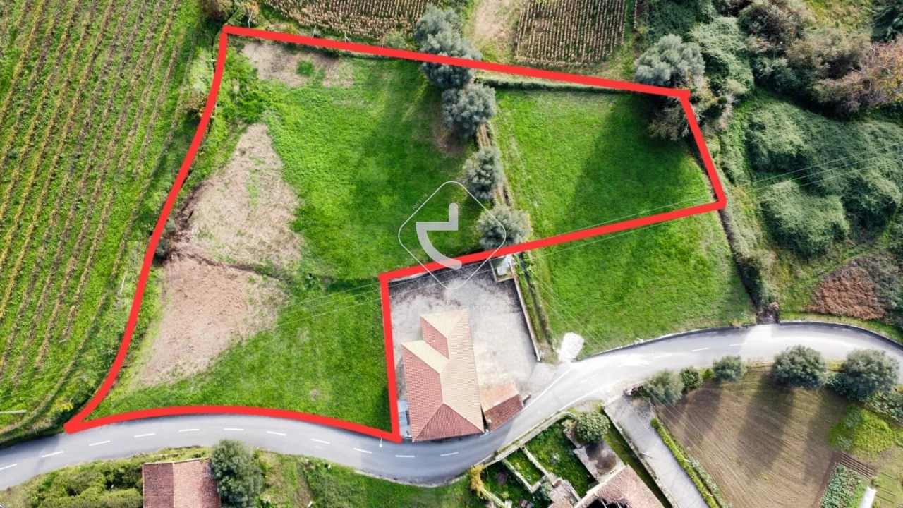 Terreno para Venda em Gondufe Foto 12