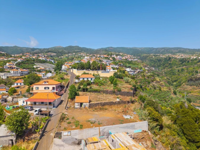 Terreno para Venda em Estreito da Calheta Foto 24
