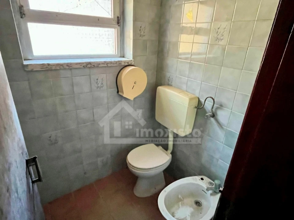 Negócio para Venda em Aguda Foto 18