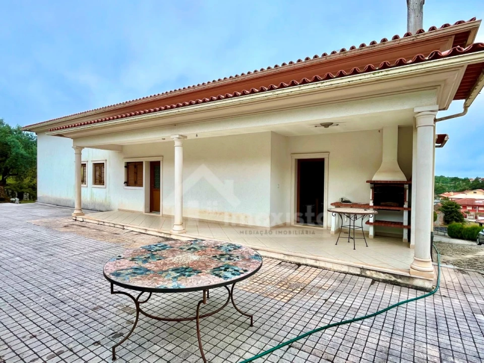 Moradia T6 para Venda em Degracias e Pombalinho Foto 12