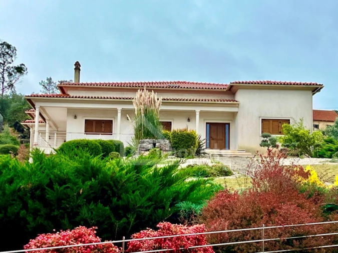 Moradia T6 para Venda em Degracias e Pombalinho Foto 6