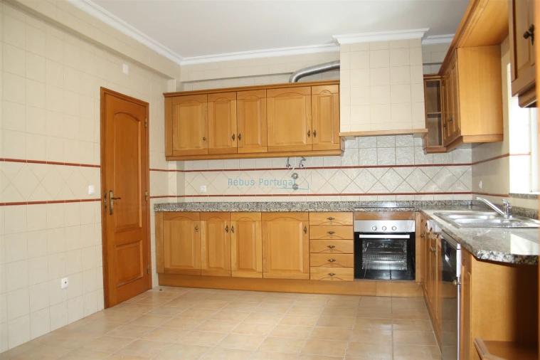 Moradia T3 para Venda em Loule (São Clemente) Foto 5