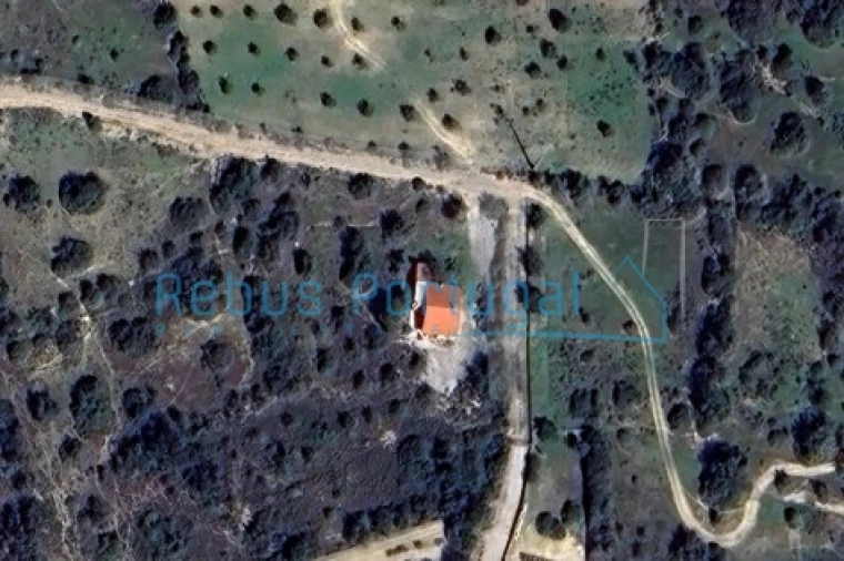 Terreno Misto para Venda em Santa Barbara de Nexe Foto 22
