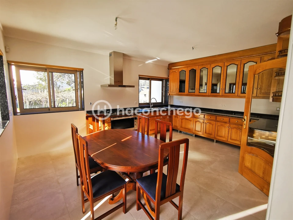 Apartamento T3 para Arrendamento em Silveiros e Rio Covo (Santa Eulália) Foto 14