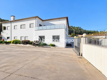 Moradia T3 para Arrendamento em Silveiros e Rio Covo (Santa Eulália)
