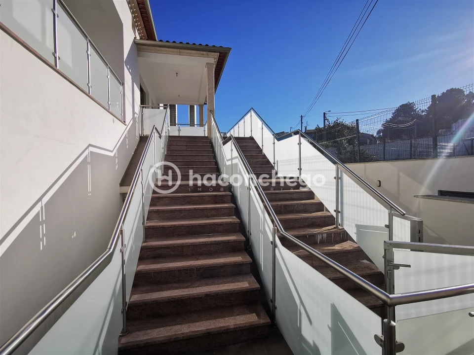 Apartamento T3 para Arrendamento em Silveiros e Rio Covo (Santa Eulália) Foto 6
