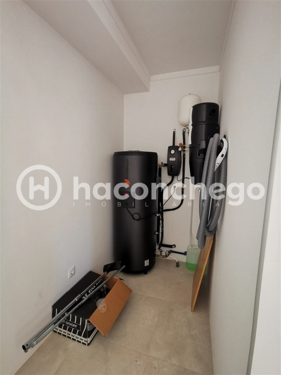 Apartamento T3 para Arrendamento em Silveiros e Rio Covo (Santa Eulália) Foto 15