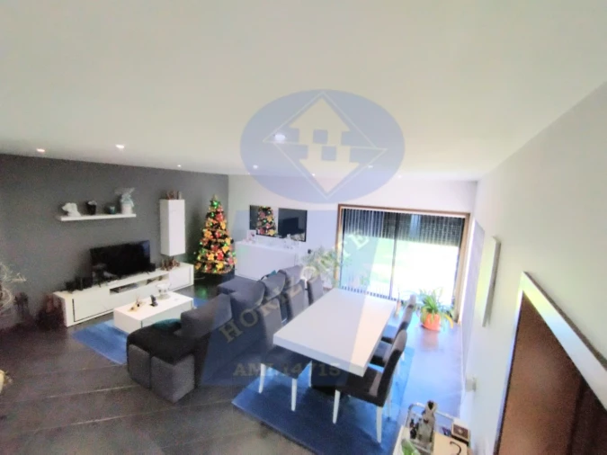 Moradia T4 para Venda em Bustos, Troviscal e Mamarrosa Foto 6