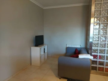 Apartamento T1 para Arrendamento em Covilhã e Canhoso