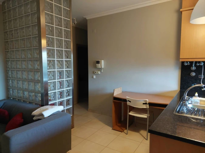 Apartamento T1 para Arrendamento em Covilhã e Canhoso Foto 3