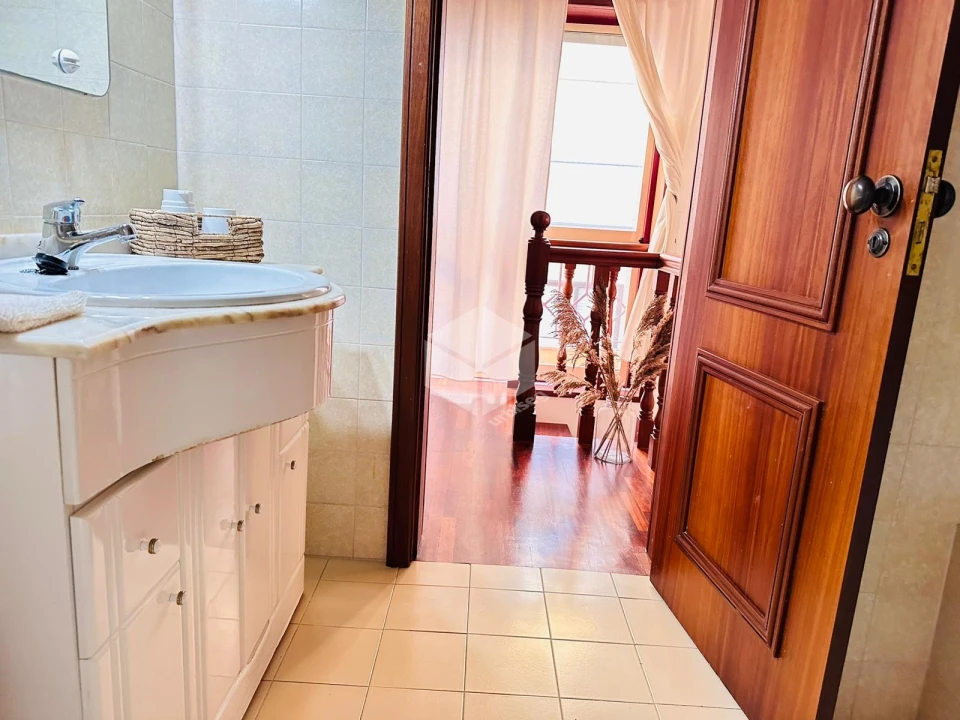 Apartamento T1 para Arrendamento em Buarcos Foto 12