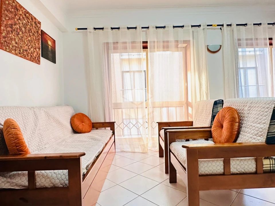 Apartamento T1 para Arrendamento em Buarcos Foto 6