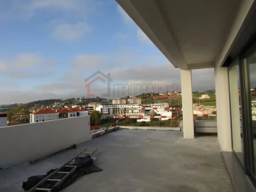 Apartamento T4 para Venda em Lourinhã e Atalaia