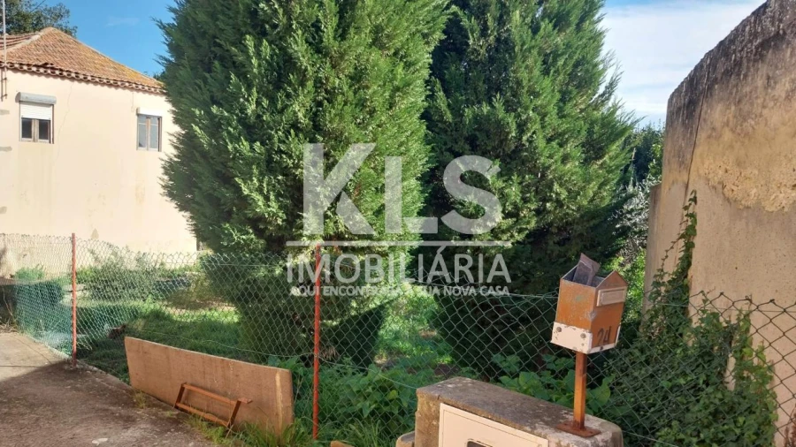 Moradia T1 para Venda em Vila Verde Foto 3