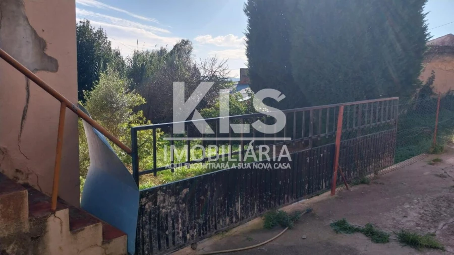 Moradia T1 para Venda em Vila Verde Foto 4