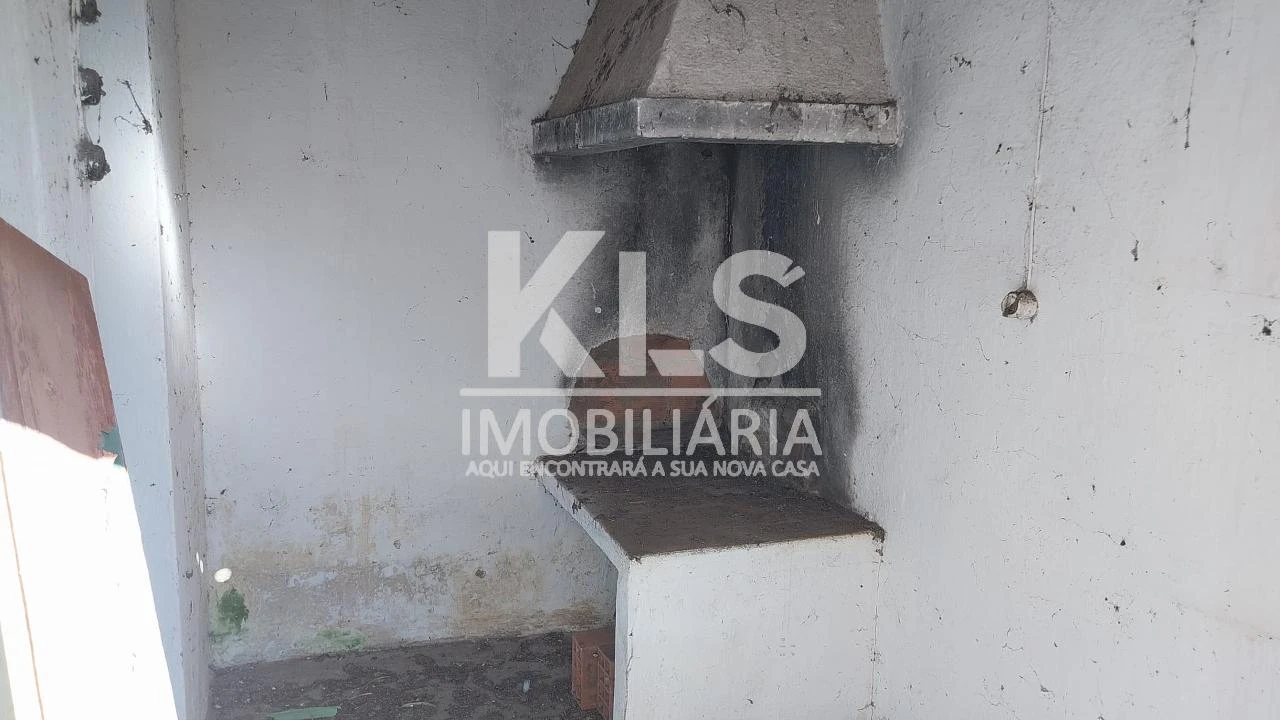 Moradia T1 para Venda em Vila Verde Foto 13