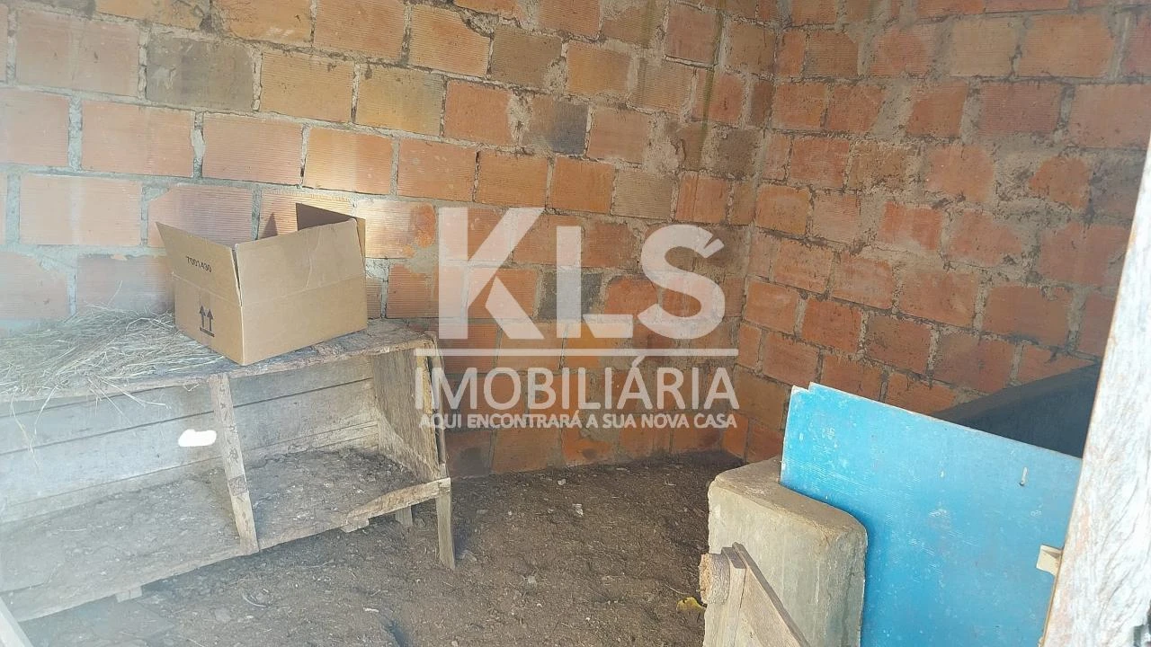 Moradia T1 para Venda em Vila Verde Foto 14