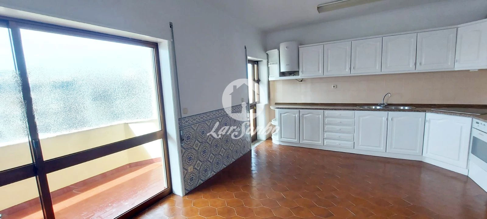 Apartamento T1 para Venda em Chafe Foto 9