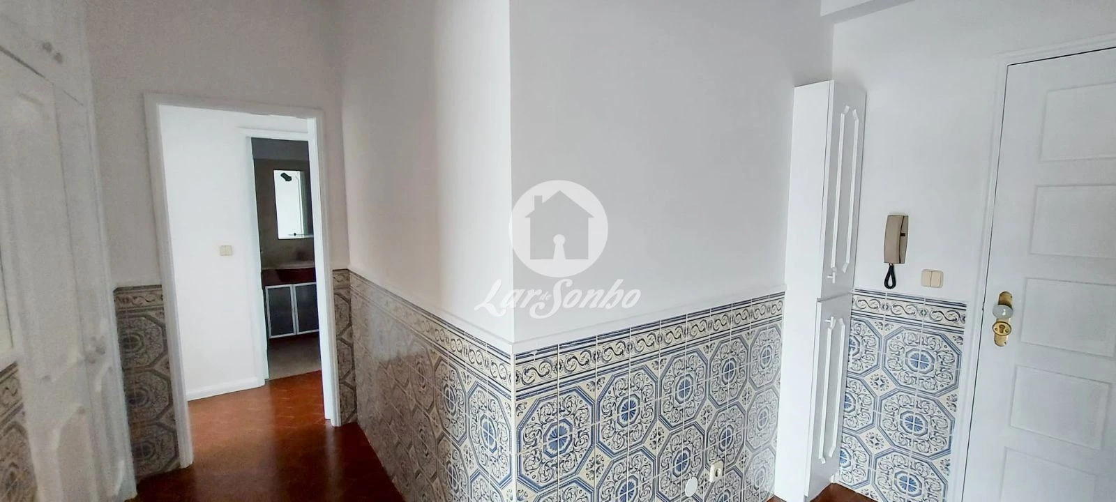 Apartamento T1 para Venda em Chafe Foto 14