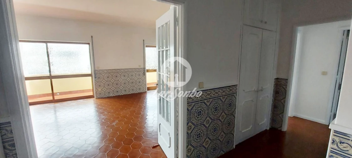 Apartamento T1 para Venda em Chafe Foto 4