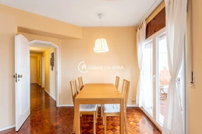 Apartamento T2 para Arrendamento em Cascais e Estoril