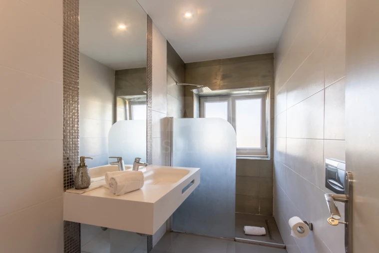 Prédio para Venda em Gaeiras Foto 8