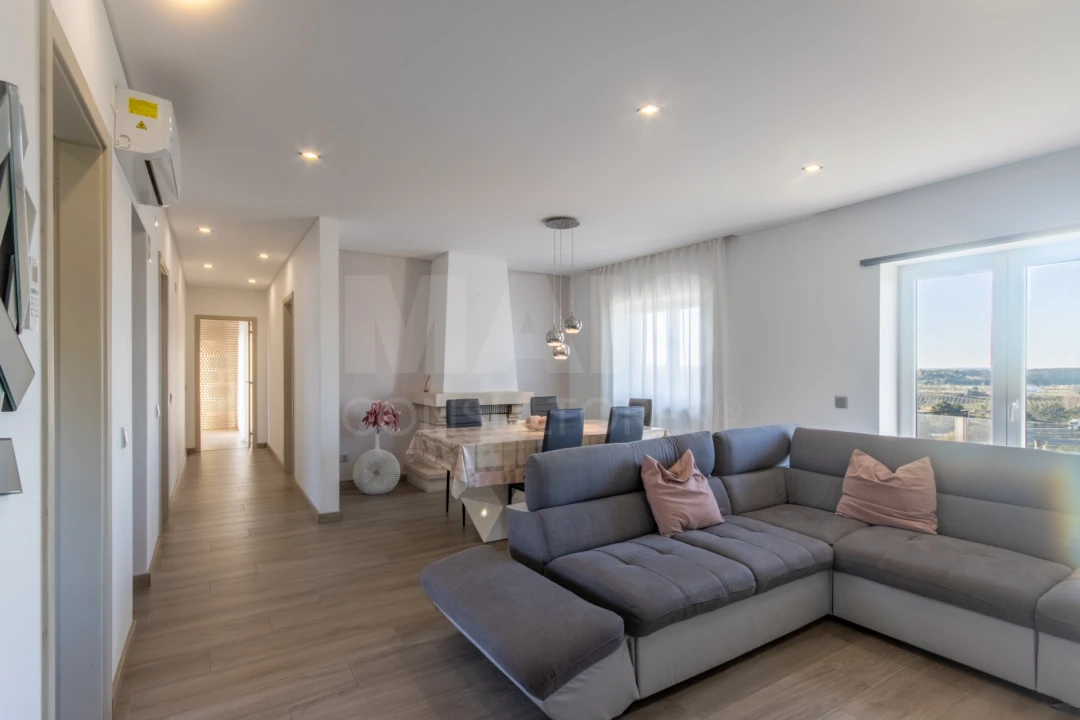 Prédio para Venda em Gaeiras Foto 3