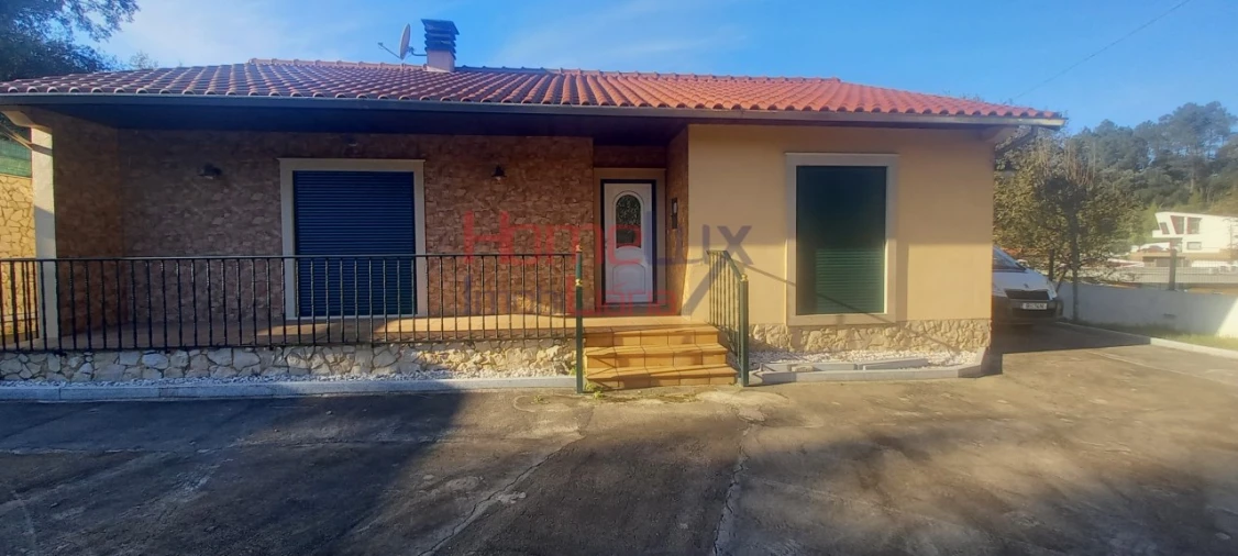 Quinta T2 para Venda em O. Azeméis, Riba-Ul, Ul, Macinhata Seixa, Madail Foto 4