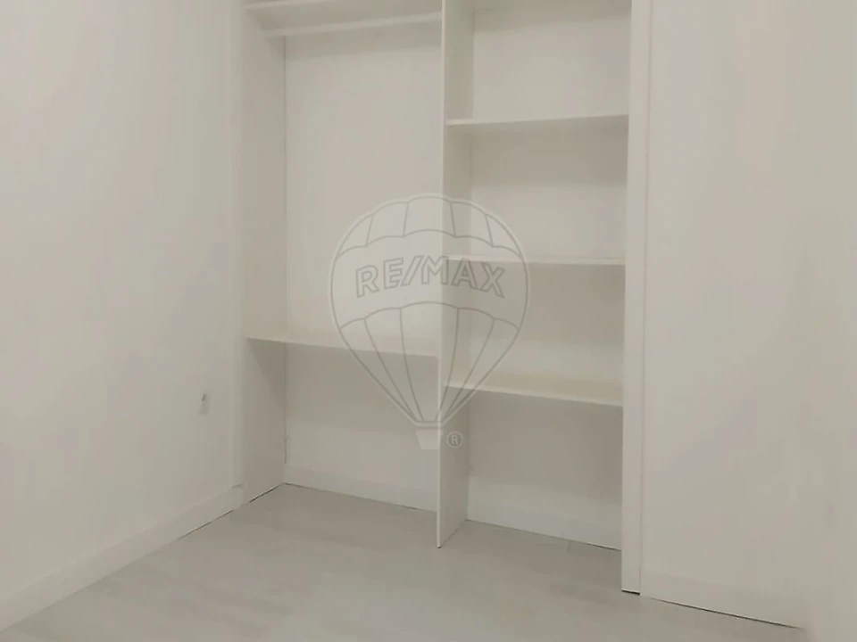 Loja para Venda em Laranjeiro e Feijó Foto 7