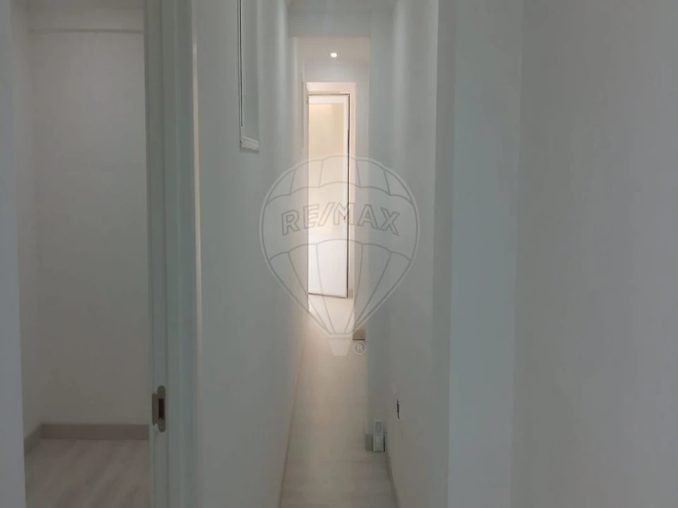 Loja para Venda em Corroios Foto 10