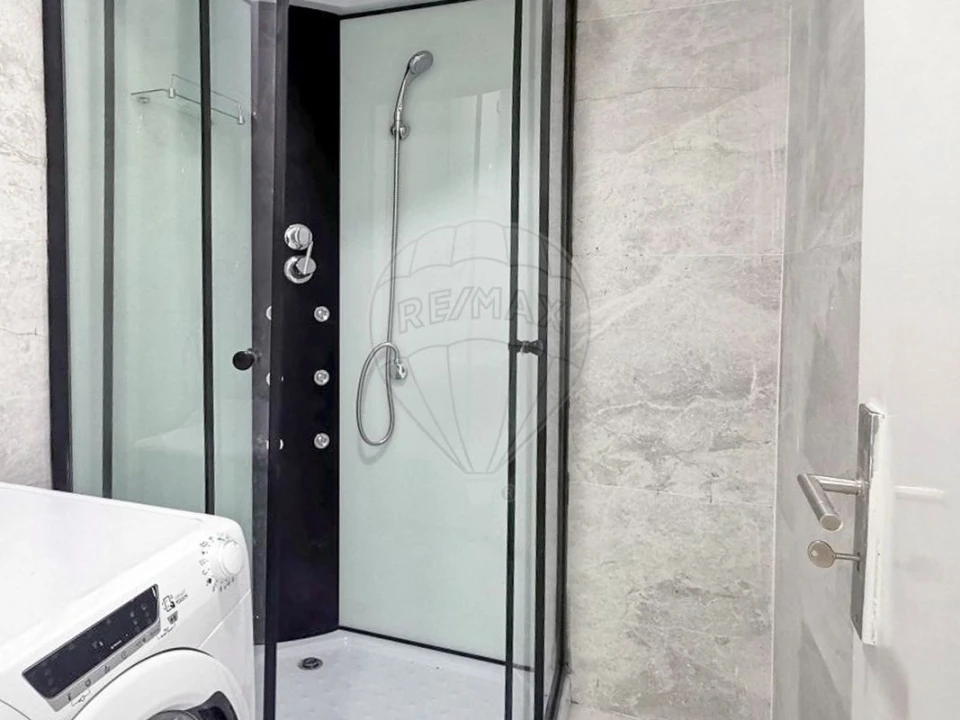 Loja para Venda em Corroios Foto 6