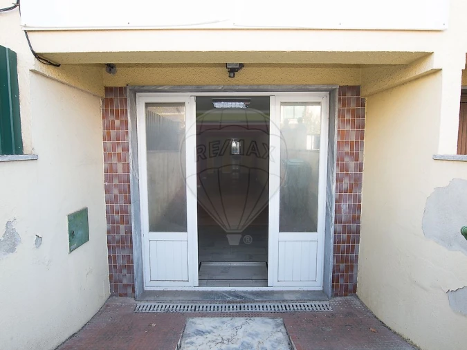 Loja para Venda em Corroios Foto 2