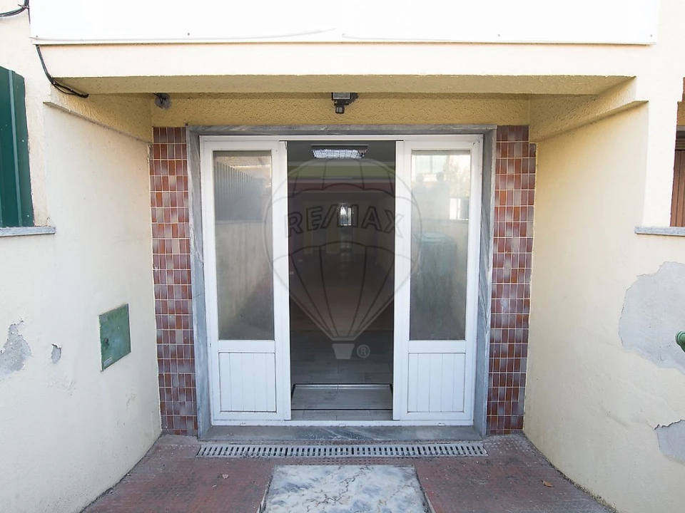 Loja para Venda em Corroios Foto 2