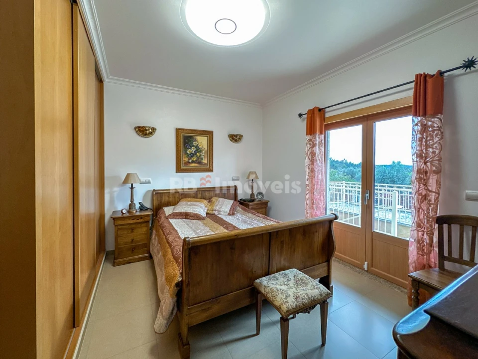 Moradia T3 para Venda em Abrantes (São Vicente e São João) e Alferrarede Foto 45