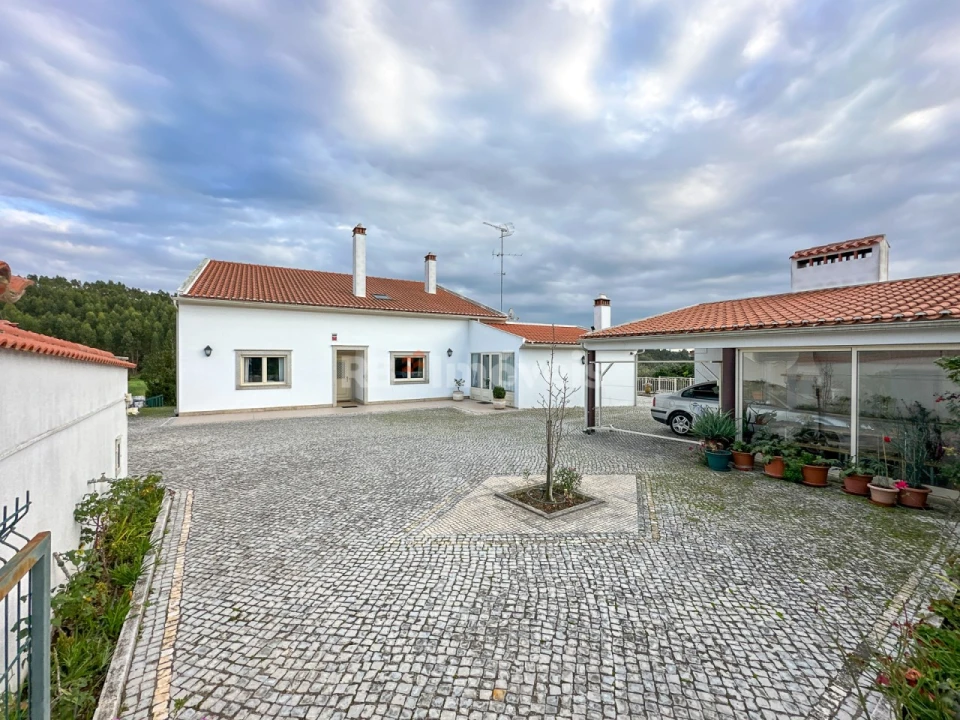 Moradia T3 para Venda em Abrantes (São Vicente e São João) e Alferrarede Foto 2