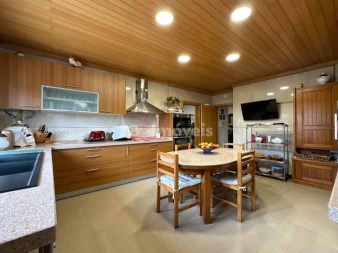 Moradia T3 para Venda em Abrantes (São Vicente e São João) e Alferrarede Foto 3