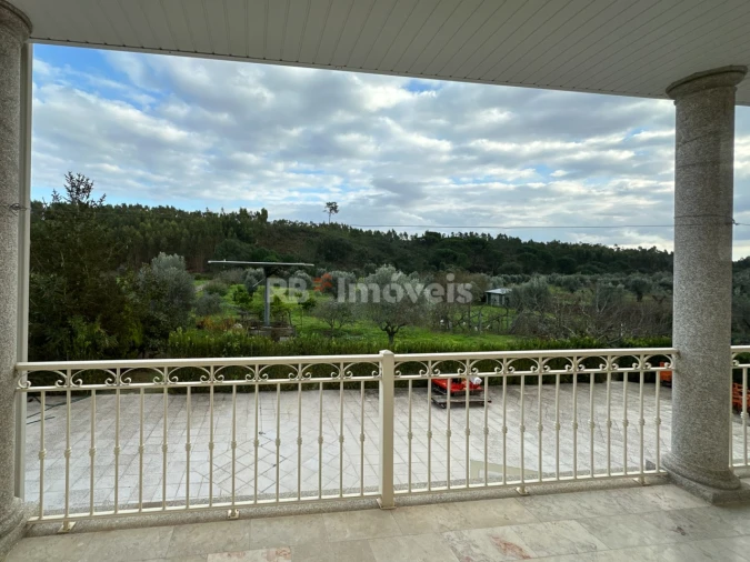 Moradia T3 para Venda em Abrantes (São Vicente e São João) e Alferrarede Foto 35