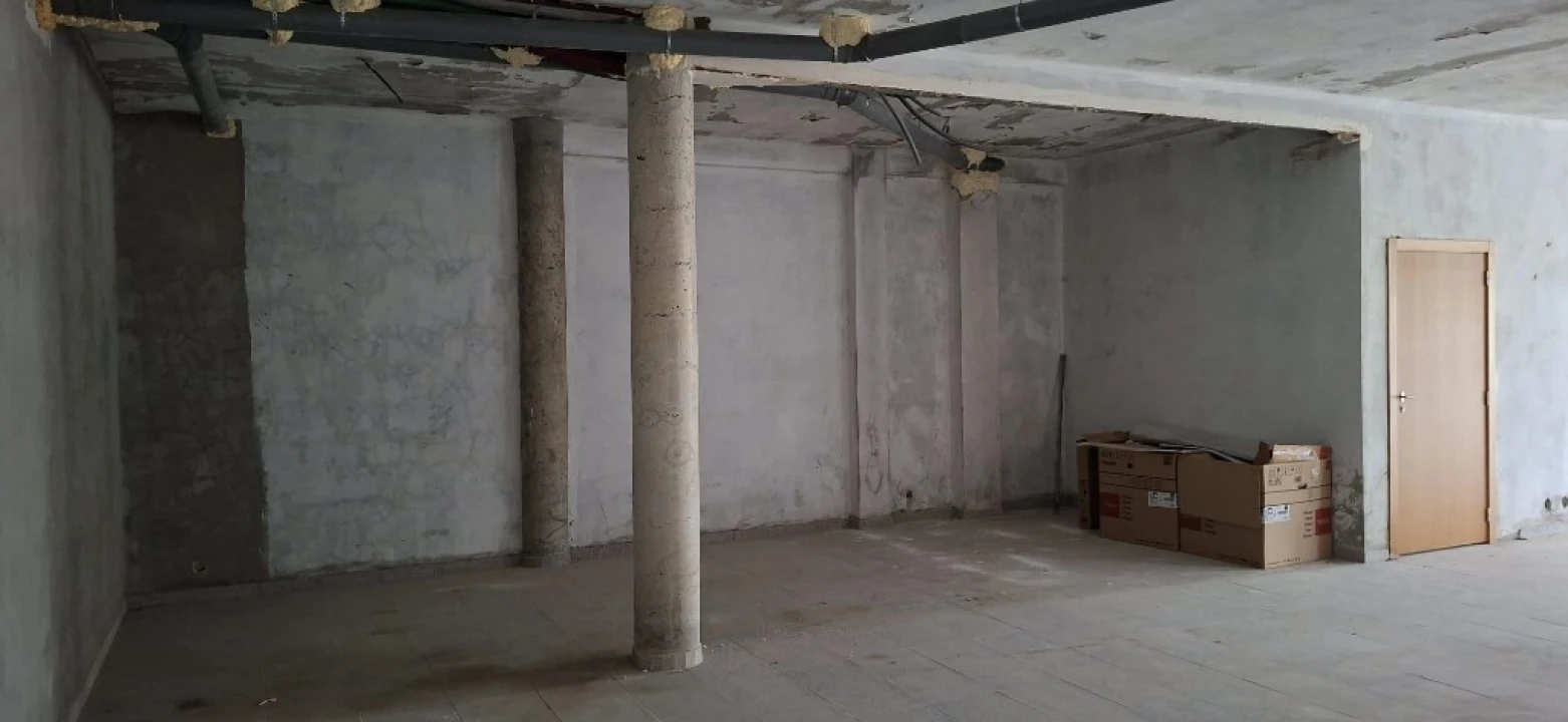 Loja para Arrendamento em Moimenta Foto 19