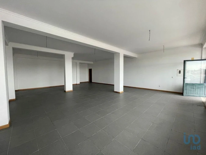 Loja para Venda em Mira Foto 6