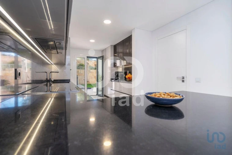 Moradia T4 para Venda em Conceição e Estoi Foto 13