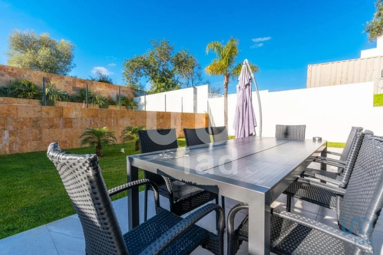 Moradia T4 para Venda em Conceição e Estoi Foto 5