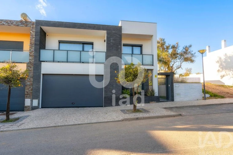 Moradia T4 para Venda em Conceição e Estoi Foto 30