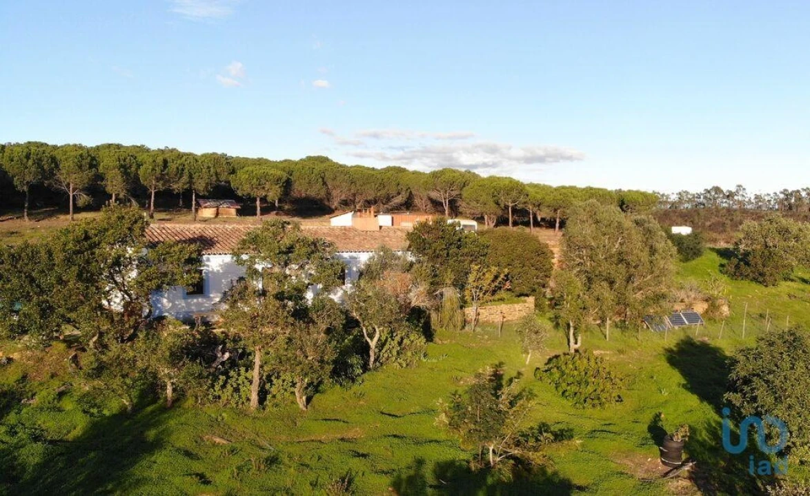 Moradia T3 para Venda em Bensafrim e Barão de São João Foto 9