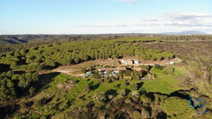 Moradia T3 para Venda em Bensafrim e Barão de São João Foto 5