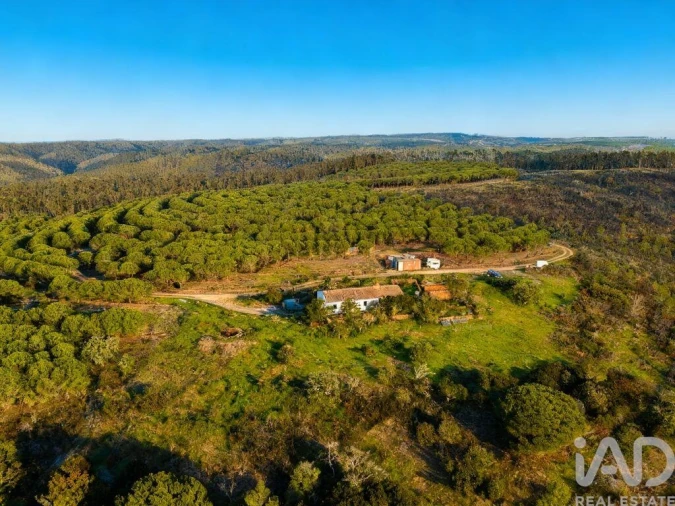 Moradia T3 para Venda em Bensafrim e Barão de São João Foto 7