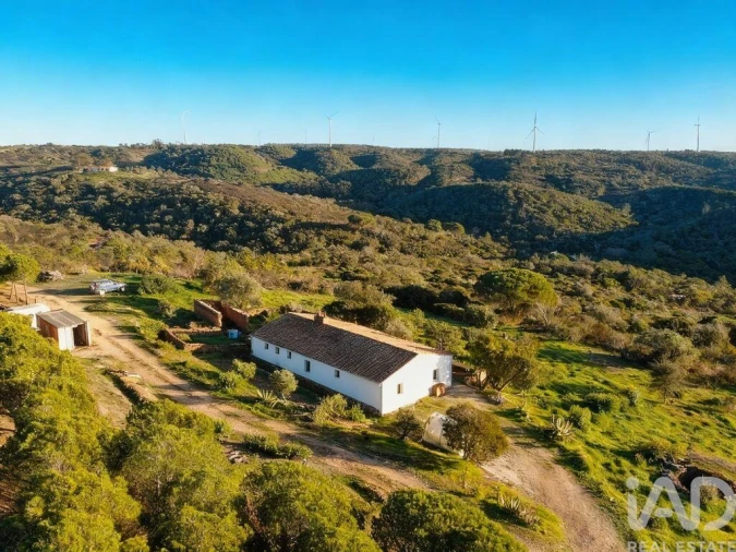 Moradia T3 para Venda em Bensafrim e Barão de São João Foto 6