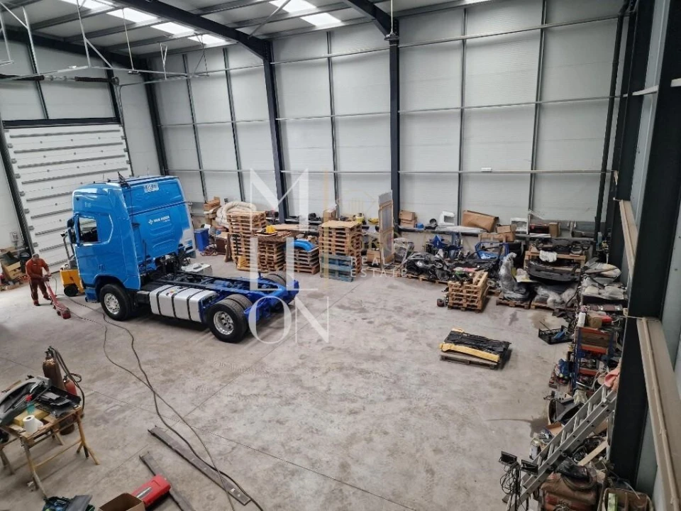 Armazém para Venda em Mozelos Foto 17